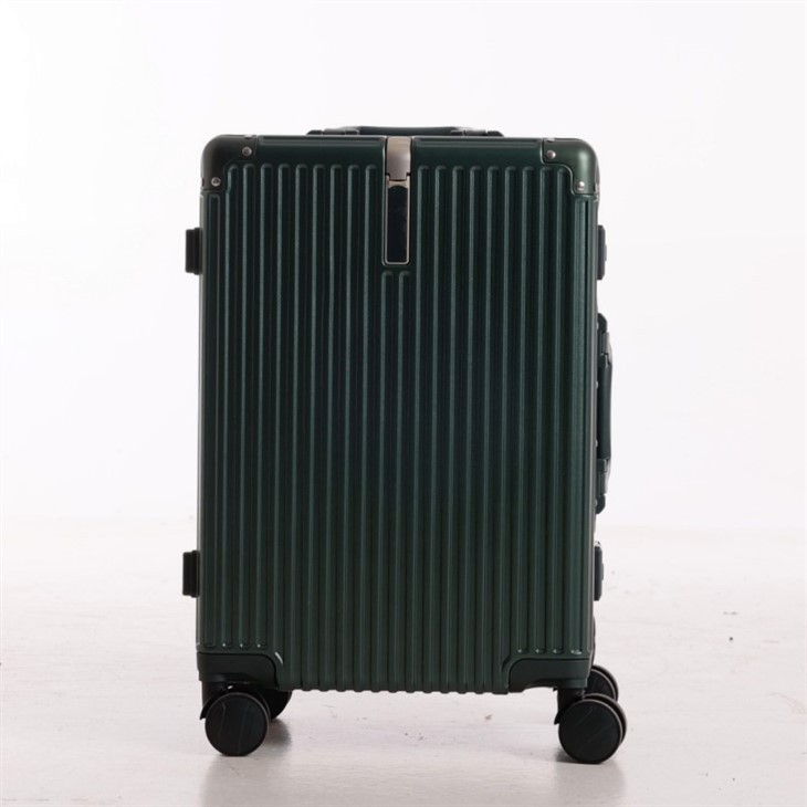 Хард Схелл Царри Он