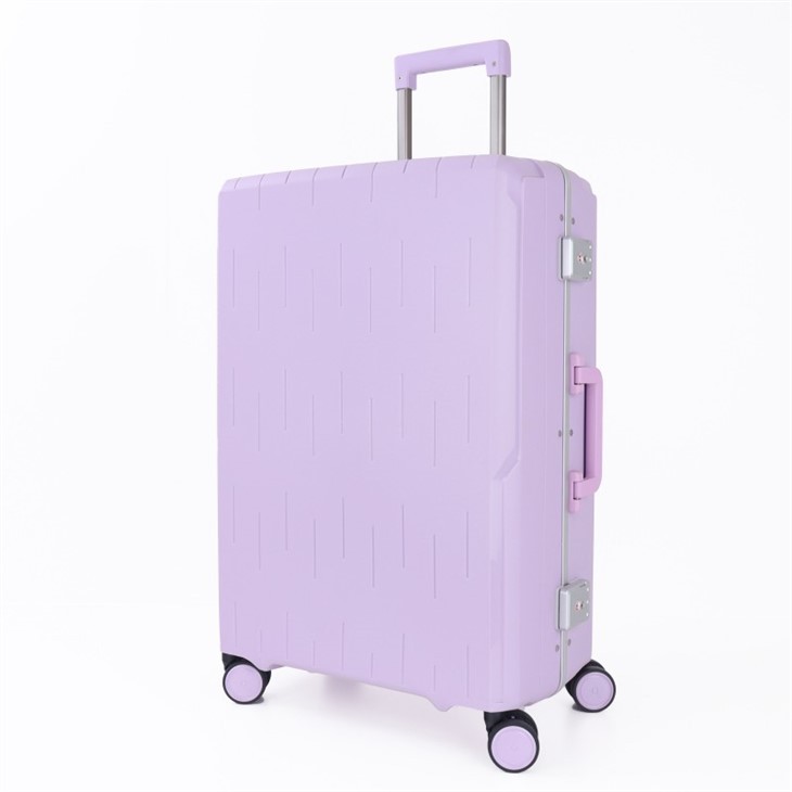 Пртљаг са пуњачем